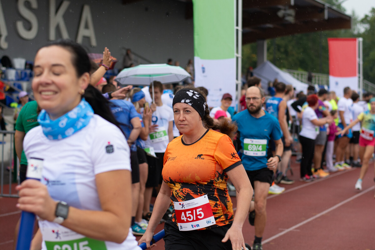 9. PKO Bieg Charytatywny w Rudzie Śląskiej. Uczestnicy pobiegli w szczytnym celu [ZDJĘCIA] / fot. Marek i Krzysztof Faber