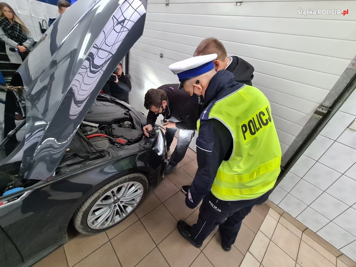 Ruszyła kolejna edycja akcji "Twoje światła - Nasze bezpieczeństwo"