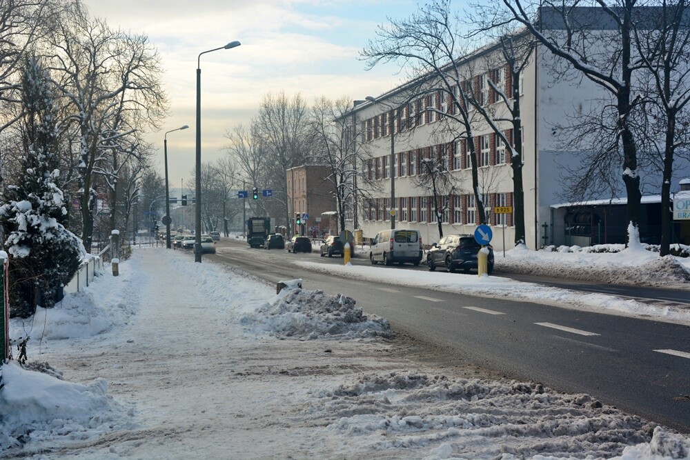 Czy zima znowu zaskoczyła drogowców? / fot. Jacek Knapik / Karolina Bauszek-Żurek
