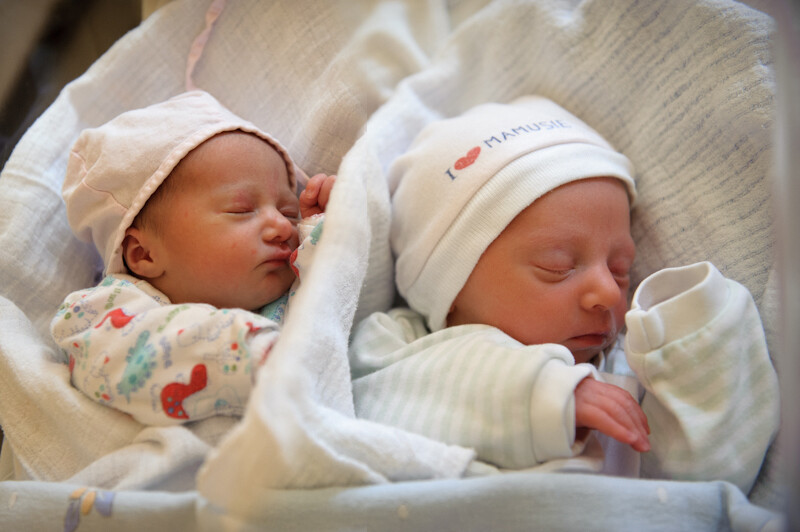 Alicja i Julia Szopa