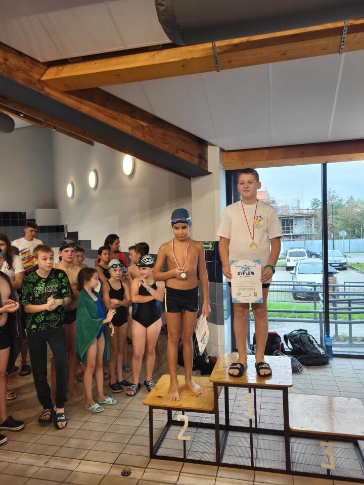 Amatorskie i Otwarte Mistrzostwa Rudy Śląskiej w Pływaniu zgromadziły 250 uczestników / fot. MOSiR