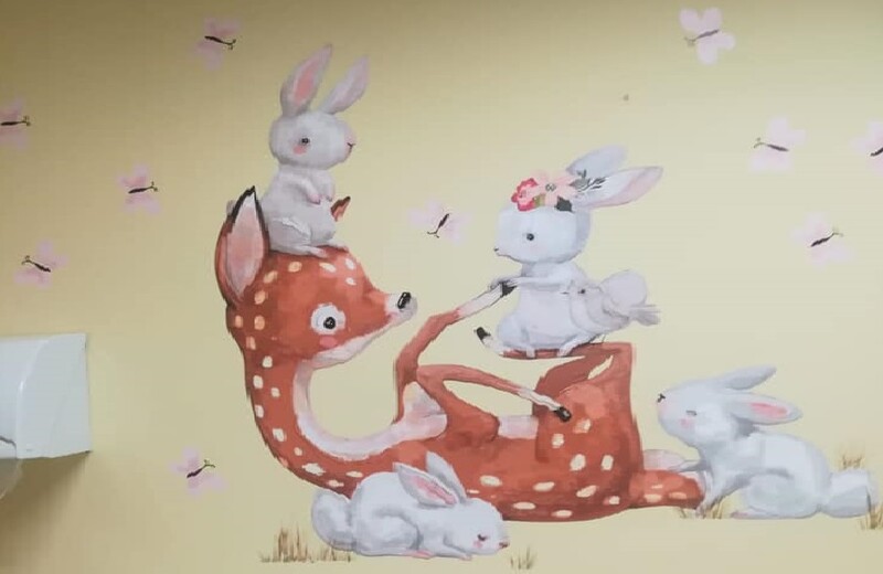 "Anioły w piżamkach” kolorują ściany Poradni Neonatologicznej w Szpitalu Miejskim w Goduli