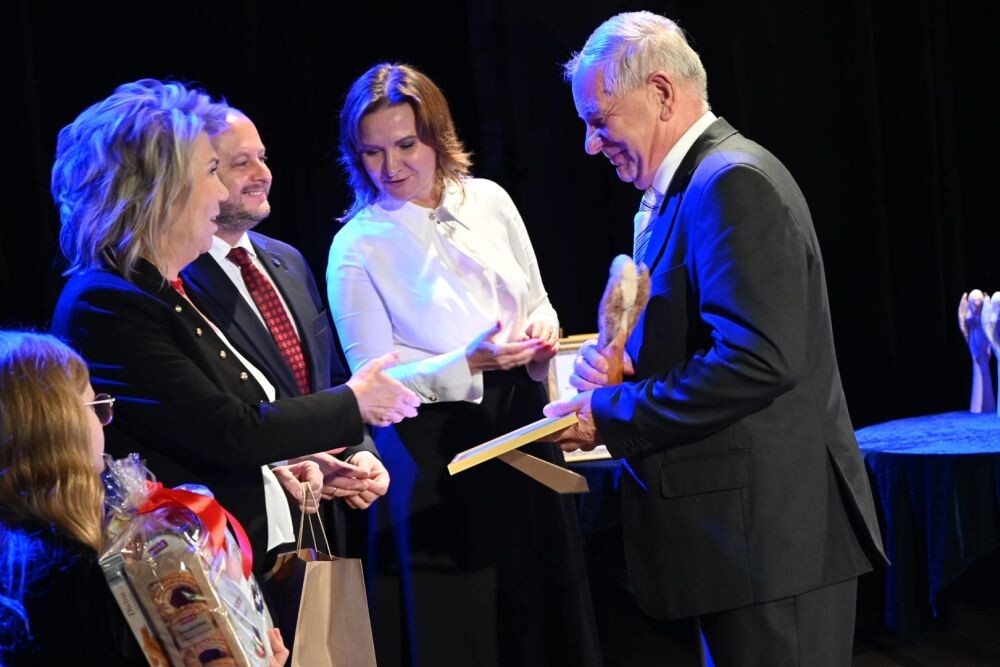 Gala "Anioły Wolontariatu 2024"/fot. FB Michał Pierończyk