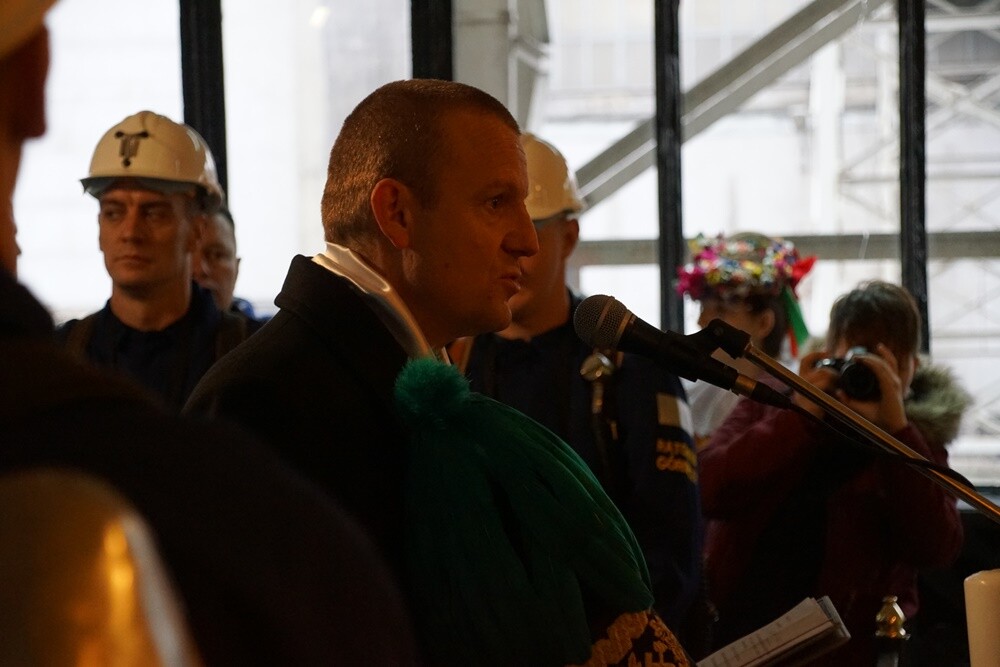 Dzisiaj z okazji Barbórki w całym mieście górnicy świętują. W kościołach odbyły się msze święte w intencji górników oraz ich rodzin. Nie zabrakło na nich kierownictwa kopalni, górników oraz przedstawicieli władz miasta.