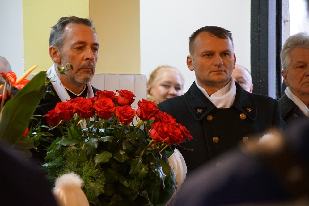 Dzisiaj z okazji Barbórki w całym mieście górnicy świętują. W kościołach odbyły się msze święte w intencji górników oraz ich rodzin. Nie zabrakło na nich kierownictwa kopalni, górników oraz przedstawicieli władz miasta.