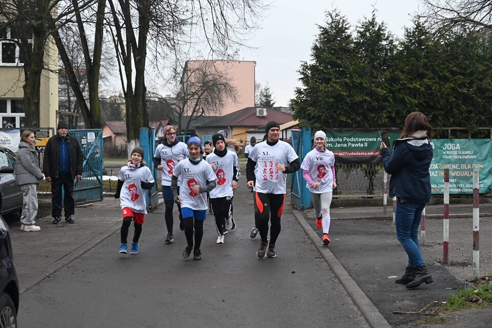 XI Bieg Dziewięciu Górników/ fot. FB Michał Pierończyk, FB SPS 15, FB SP 27, FB ZS nr 5