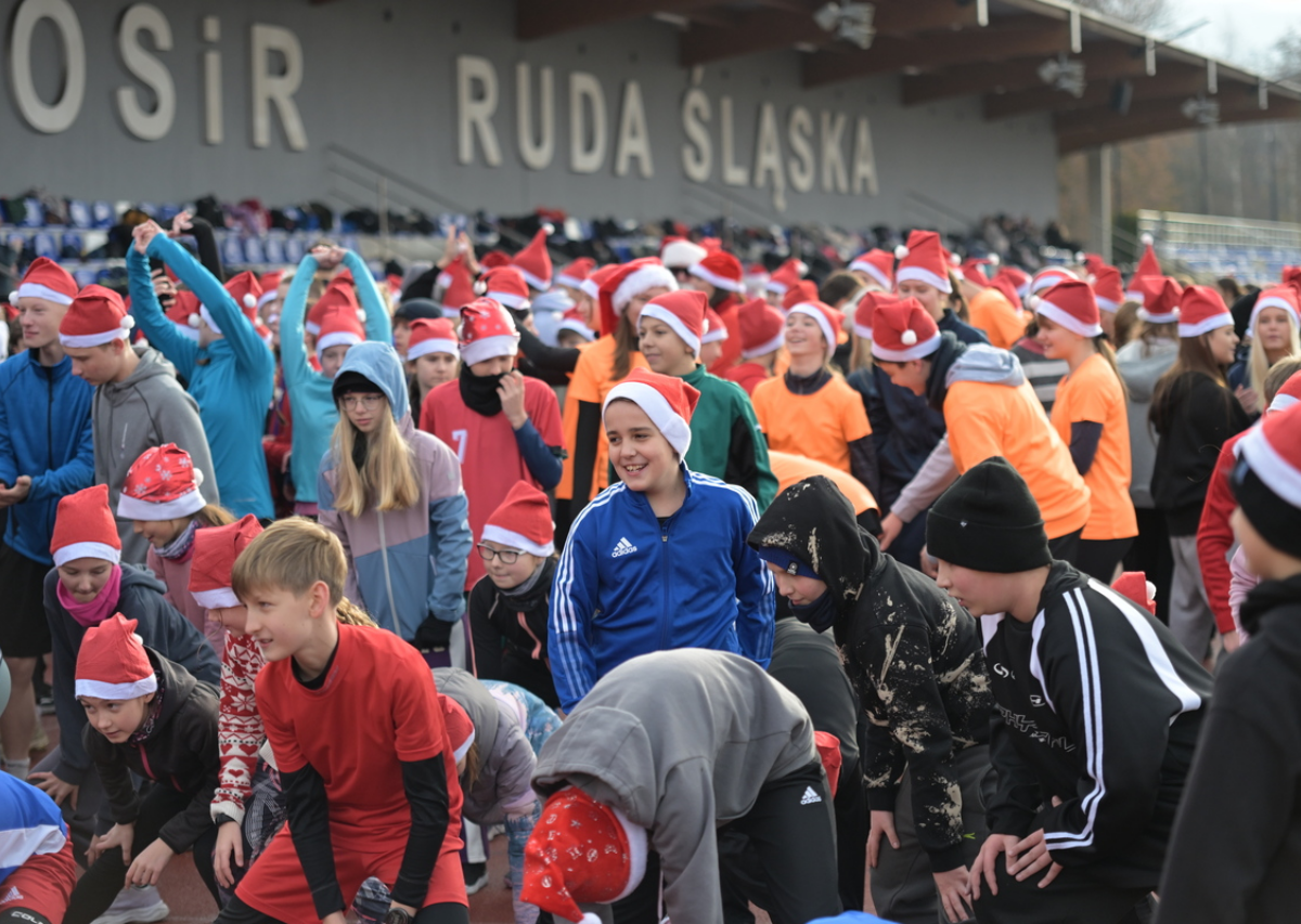 Bieg Mikołajów. / fot Marek Faber