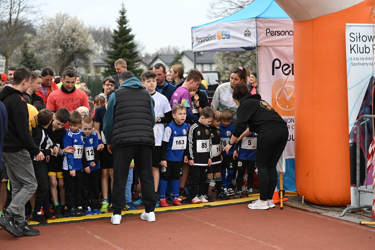 Rudzianie po raz kolejny pobiegli z wiewiórką! Za nami kwietniowa edycja biegu / fot. Krzysztof Faber
