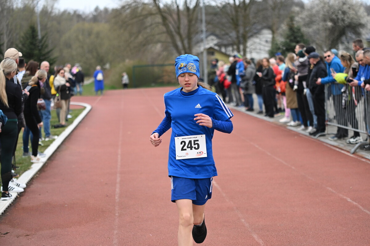 Rudzianie po raz kolejny pobiegli z wiewiórką! Za nami kwietniowa edycja biegu / fot. Krzysztof Faber