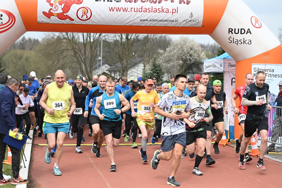 Rudzianie po raz kolejny pobiegli z wiewiórką! Za nami kwietniowa edycja biegu / fot. Krzysztof Faber