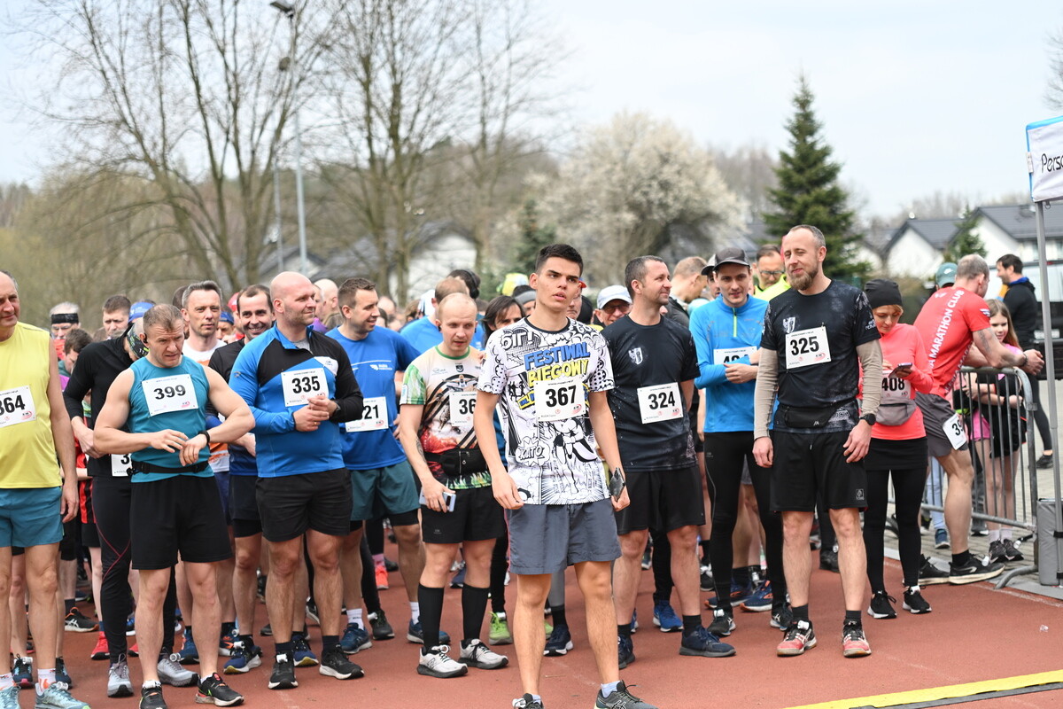 Rudzianie po raz kolejny pobiegli z wiewiórką! Za nami kwietniowa edycja biegu / fot. Krzysztof Faber
