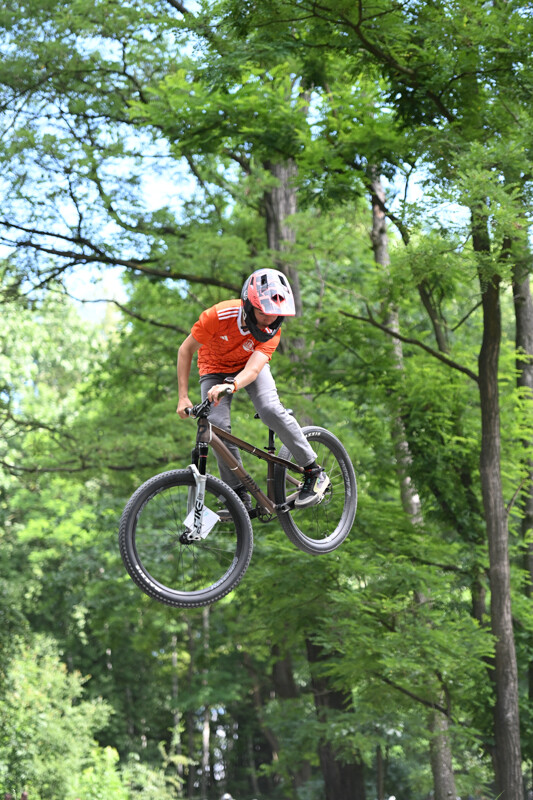 Rowerowe show z Dawidem Godźkiem za nami! Emocje, triki i wspólna jazda na Bielszowice Trails. / fot. Marek Faber