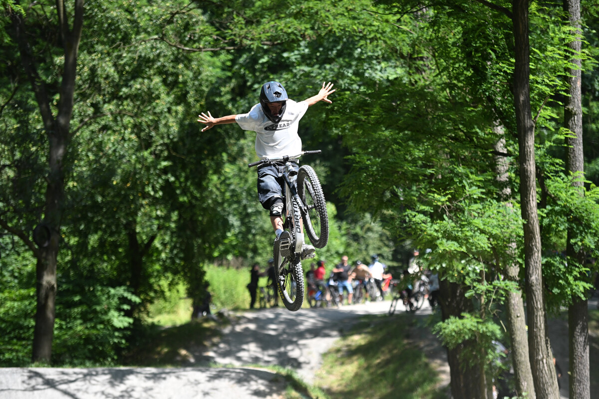 Rowerowe show z Dawidem Godźkiem za nami! Emocje, triki i wspólna jazda na Bielszowice Trails. / fot. Marek Faber