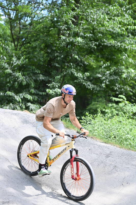Rowerowe show z Dawidem Godźkiem za nami! Emocje, triki i wspólna jazda na Bielszowice Trails. / fot. Marek Faber
