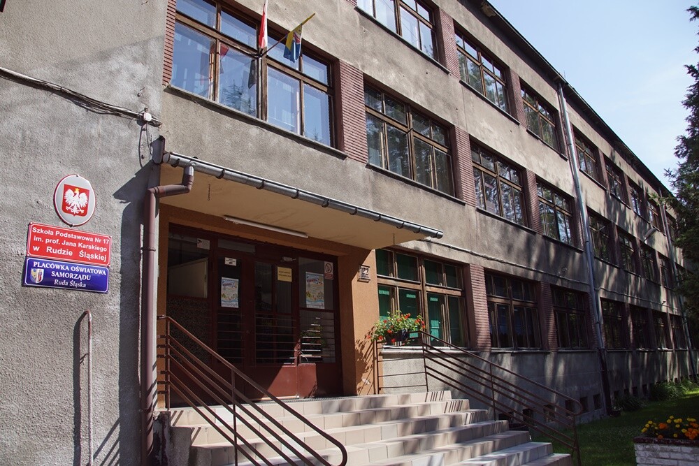Budowa nowej siedziby Szkoły Podstawowej nr 17 w Bielszowicach idzie pełną parą / fot. Karolina Bauszek