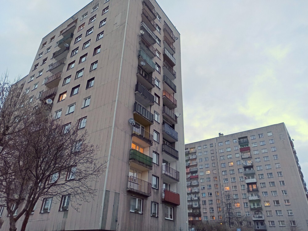 Metropolia Śląsko-Zagłębiowska to atrakcyjne miejsce do mieszkania. Gdzie można znaleźć tanie mieszkania na sprzedaż? Okazuje się, że najniższe ceny są w Świętochłowicach i Rudzie Śląskiej.
