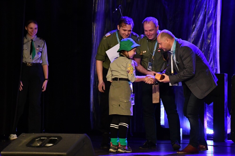 W żeglarskim klimacie przebiegła tegoroczna edycja Festiwalu Piosenki Harcerskiej i Turystycznej "Cmok Song". W miniony weekend prawie 400 uczestników po raz 29. zaprezentowało swoje wokalne i muzyczne talenty. 

fot. Jacek Knapik