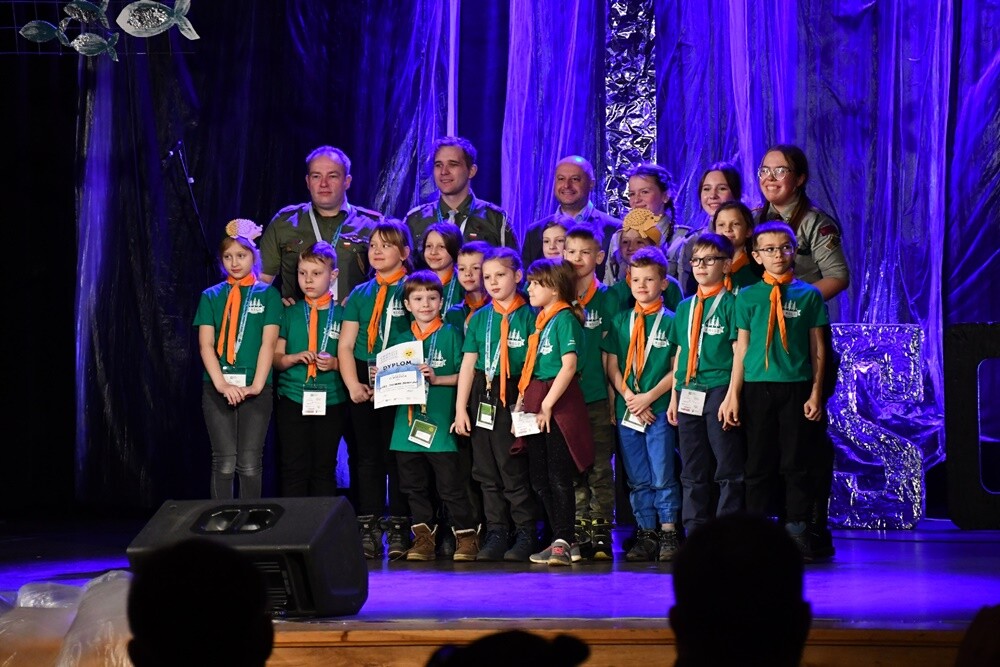 W żeglarskim klimacie przebiegła tegoroczna edycja Festiwalu Piosenki Harcerskiej i Turystycznej "Cmok Song". W miniony weekend prawie 400 uczestników po raz 29. zaprezentowało swoje wokalne i muzyczne talenty. 

fot. Jacek Knapik