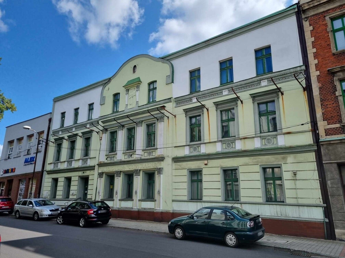 Na początku ubiegłego roku władze miasta poinformowały, że dawny budynek biblioteki centralnej w Wirku przejdzie gruntowny remont. Postanowiliśmy sprawdzić, na jakim etapie jest projekt.