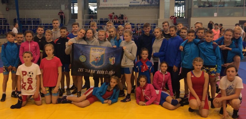 Doskonały start młodzików i młodziczek Slavii na MMM-ach!