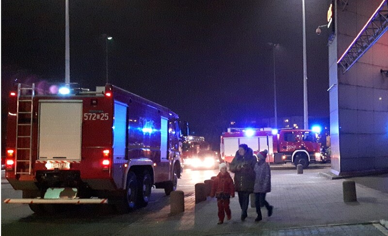 Drażniący gaz w Plazie. Klienci opuścili budynek