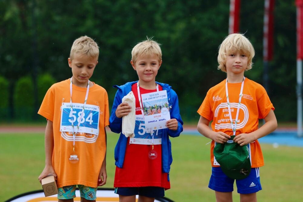 Mali sportowcy na start – za nami I tura Dziecięcej Ligi Lekkoatletycznej!/fot. FB Michał Pierończyk