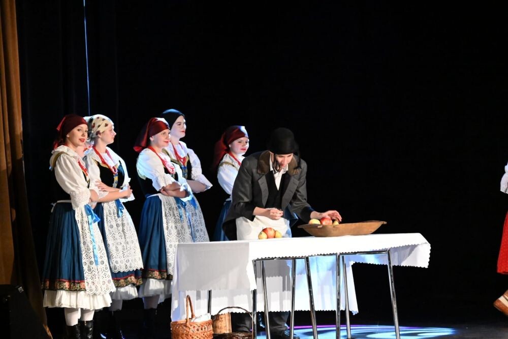 Miejskie obchody Dnia Edukacji Narodowej 2024/fot. FB Michał Pierończyk