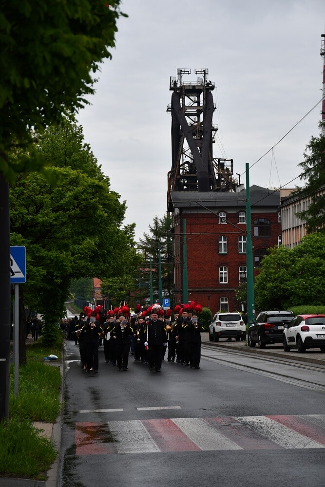 Dzień Hutnika w Rudzie Śląskiej. Hołd dla tradycji i św. Floriana.
