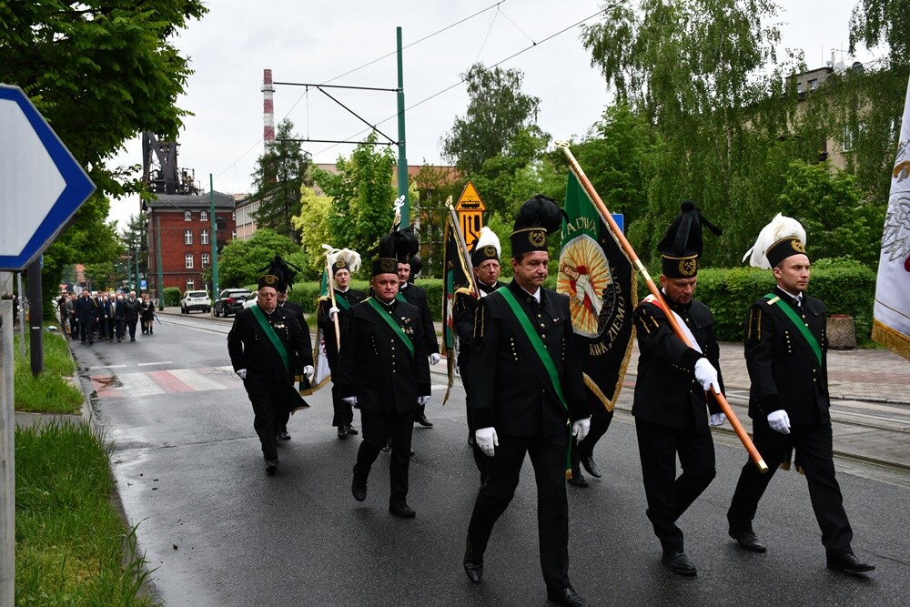 Dzień Hutnika w Rudzie Śląskiej. Hołd dla tradycji i św. Floriana.