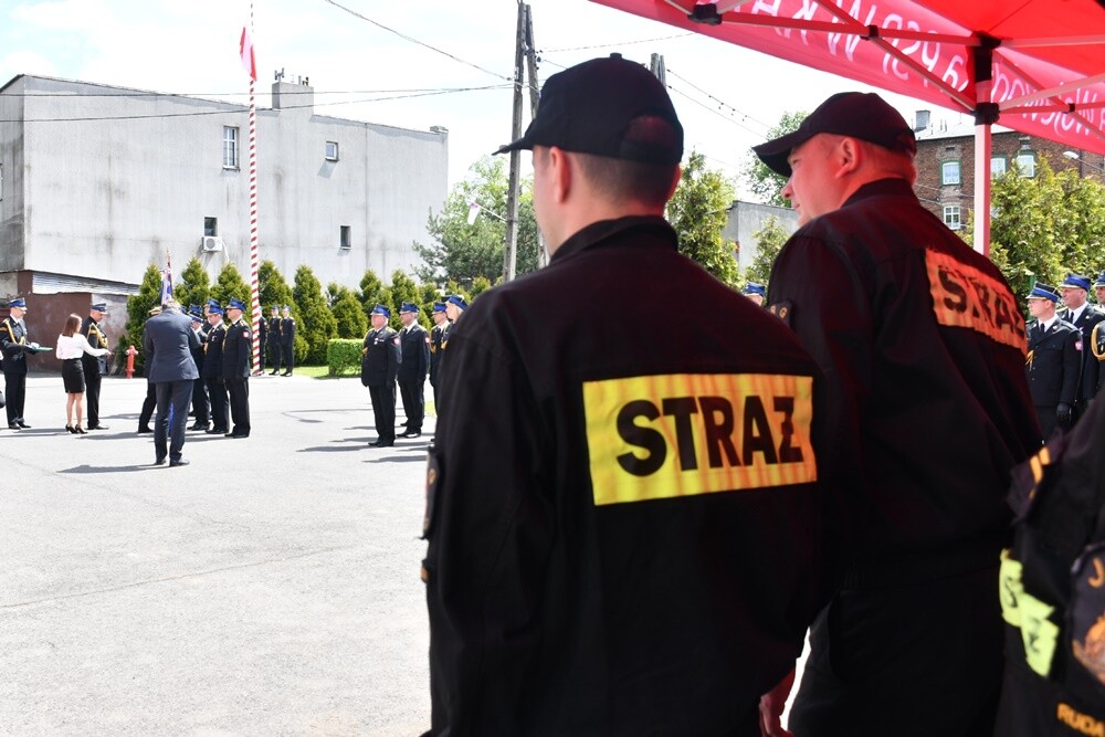 W środę, 10 maja przed siedzibą Komendy Miejskiej Państwowej Straży Pożarnej w Rudzie Śląskiej odbyły się uroczyste Obchody Dnia Strażaka. 

fot. Jacek Knapik