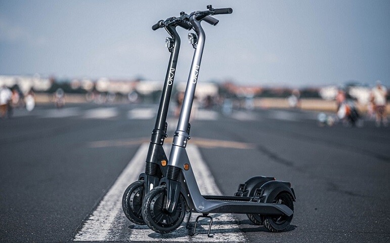 Dziś wchodzą nowe przepisy dotyczące pieszych i elektrycznych hulajnóg! Co się zmieni?