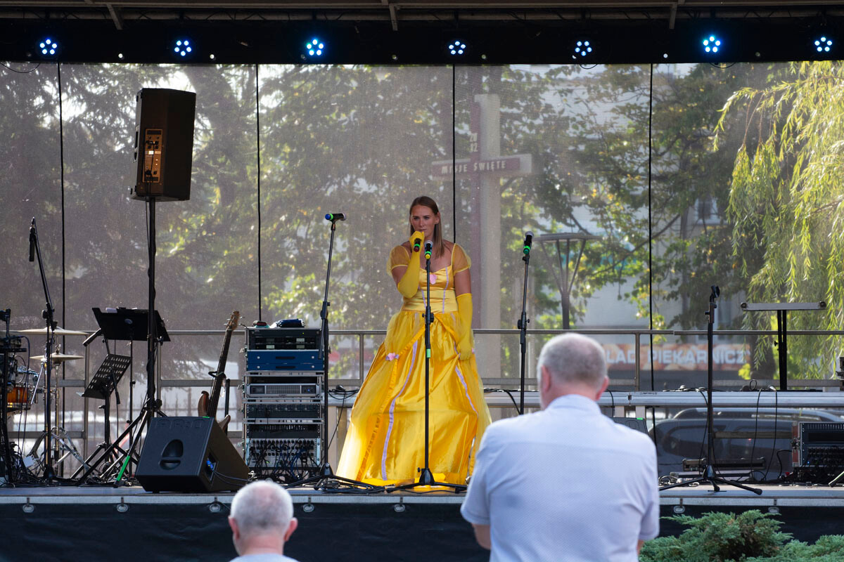 Festyn przy parafii pw. Ścięcia Św. Jana Chrzciciela w Goduli. / fot. Marek Faber