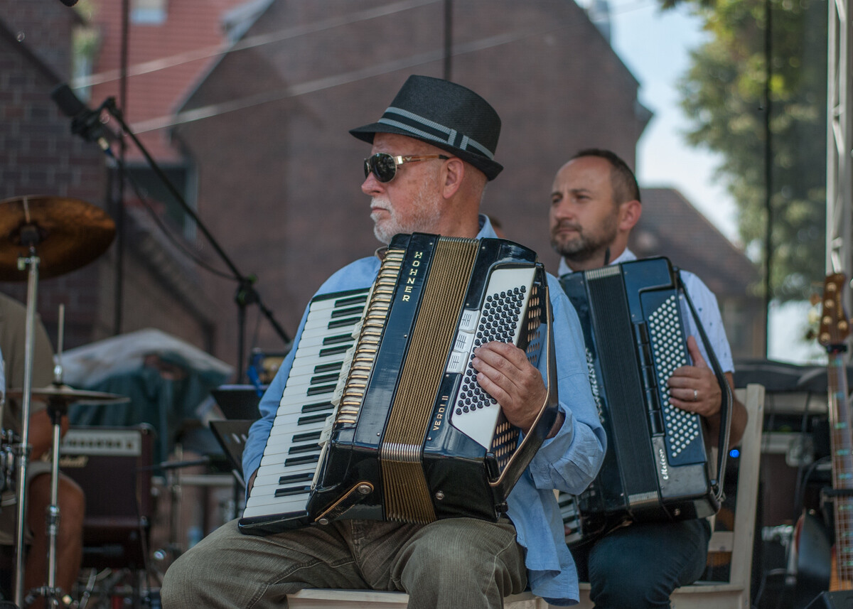 Orzegów ma już 720 lat, z tej okazji Społeczny Komitet Obchodów 720-lecia Orzegowa i miasto zapraszają do wspólnego świętowania. Impreza trwa!