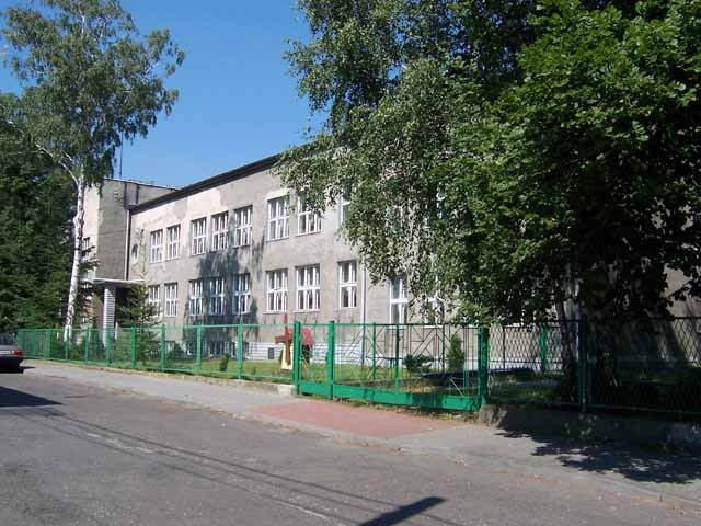 Halemba - Zespół Szkolno-Przedszkolny nr 2 - ul. Kaczmarka