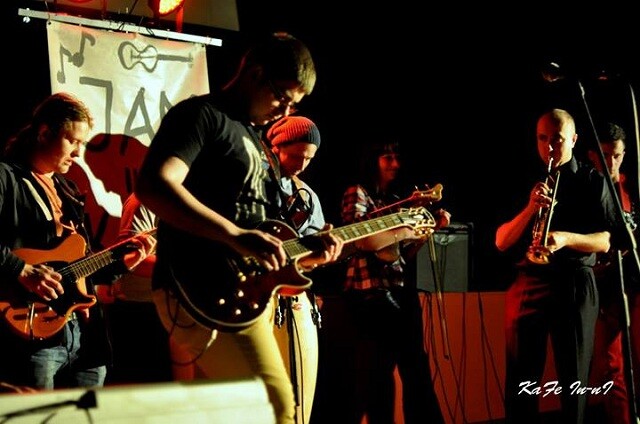 "JAM SESSION do rana, tam królował blues..."