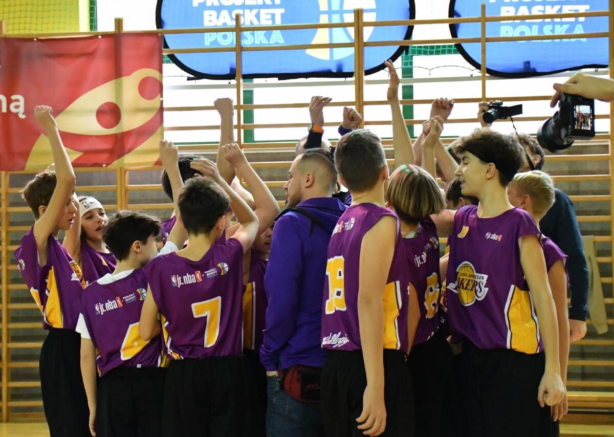 Wczoraj, 20 stycznia w sali gimnastycznej Szkoły Podstawowej nr 14 w Rudzie Śląskiej odbyła się druga edycja Jr. NBA Projekt Basket League.
