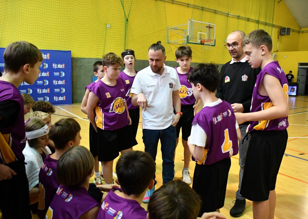 Wczoraj, 20 stycznia w sali gimnastycznej Szkoły Podstawowej nr 14 w Rudzie Śląskiej odbyła się druga edycja Jr. NBA Projekt Basket League / fot. Jacek Knapik