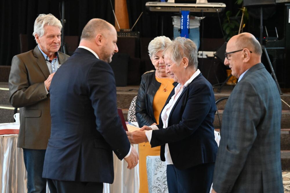 Jubileusze seniorów w siedzibie chóru "Słowiczek"/fot. FB Michał Pierończyk