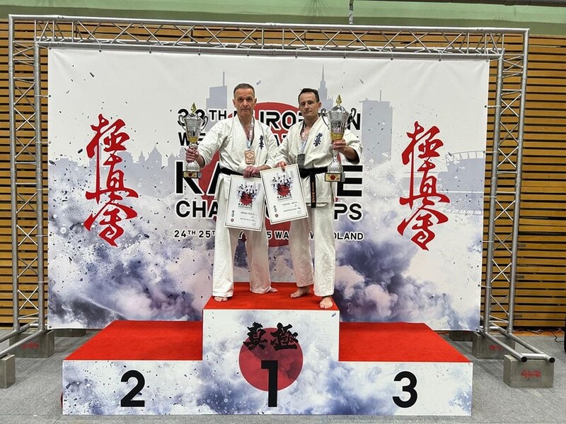 Karatecy z Rudzkiego Klubu Kyokushin Karate z medalami!