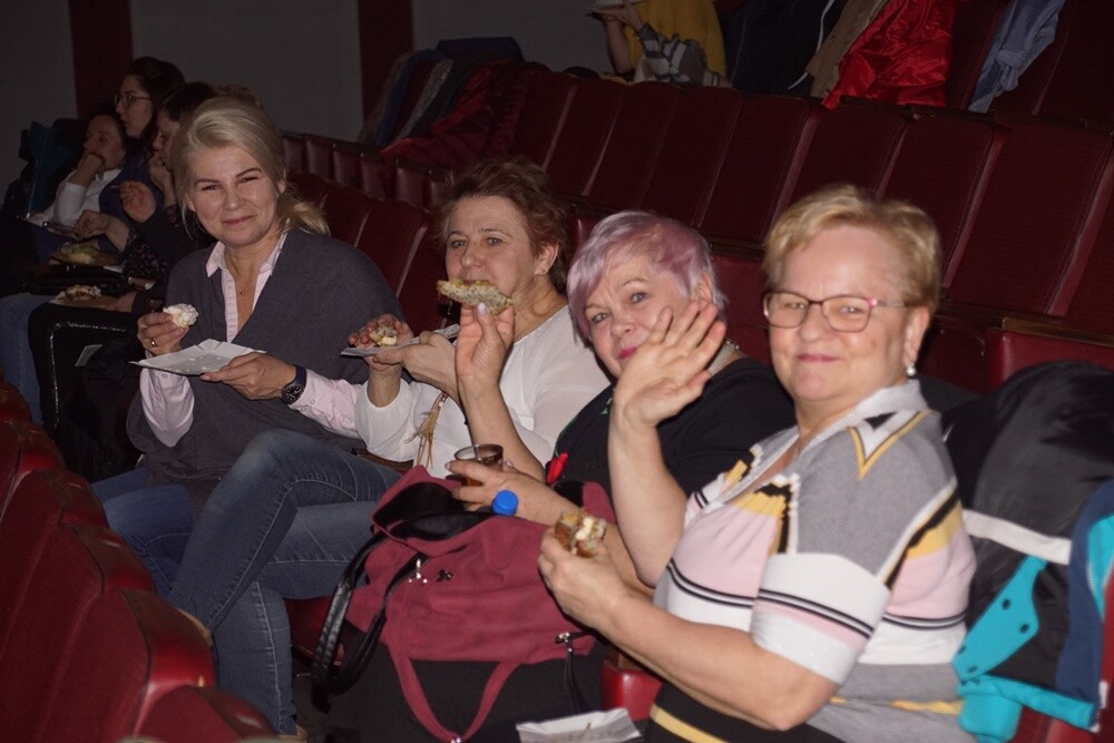 W piątek w Kinie Patria odbyło się kolejne spotkanie z cyklu "Kino dla Kobiet". Tym razem panie wspólnie świętowały Dzień Kobiet!