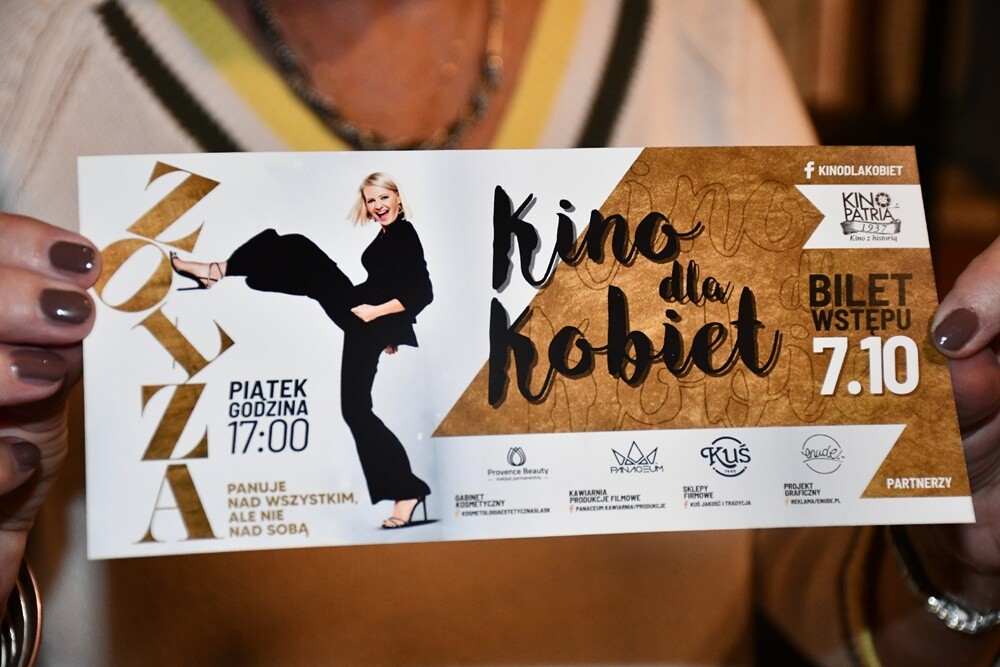 W piątek, 7 października, w Kinie Patria odbyło się pierwsze po przerwie spotkanie z cyklu "Kino dla Kobiet". Na rudzianki, jak zwykle czekało wiele atrakcji!

fot. Jacek Knapik