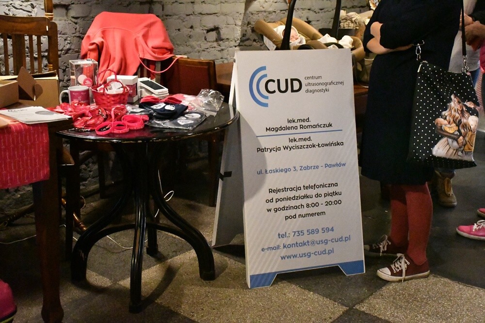 W piątek, 7 października, w Kinie Patria odbyło się pierwsze po przerwie spotkanie z cyklu "Kino dla Kobiet". Na rudzianki, jak zwykle czekało wiele atrakcji!

fot. Jacek Knapik
