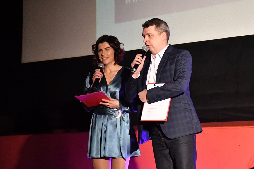 Wczoraj w Kinie Patria odbyło się pierwsze w tym roku spotkanie z cyklu "Kino dla Kobiet". Na rudzianki jak zwykle czekało pełno atrakcji!

fot. Jacek Knapik