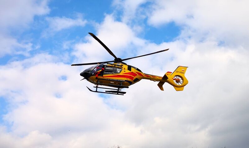 Kobieta skoczyła z wiaduktu nad DTŚ. Śmigłowiec LPR przetransportował ją do szpitala