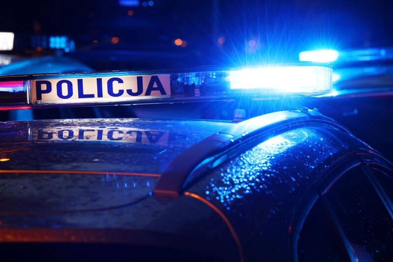 Kolizja w dzielnicy Chebzie: Kierowca BMW nie dostosował prędkości do panujących warunków 