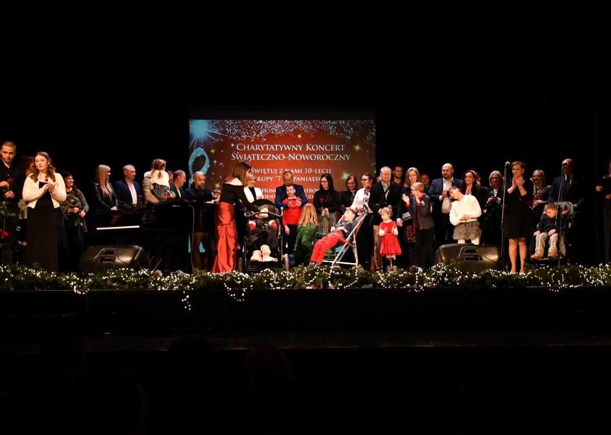 Za nami Charytatywny Koncert świąteczno-noworoczny dla "7 Wspaniałych" [ZDJĘCIA] / fot. Jacek Knapik