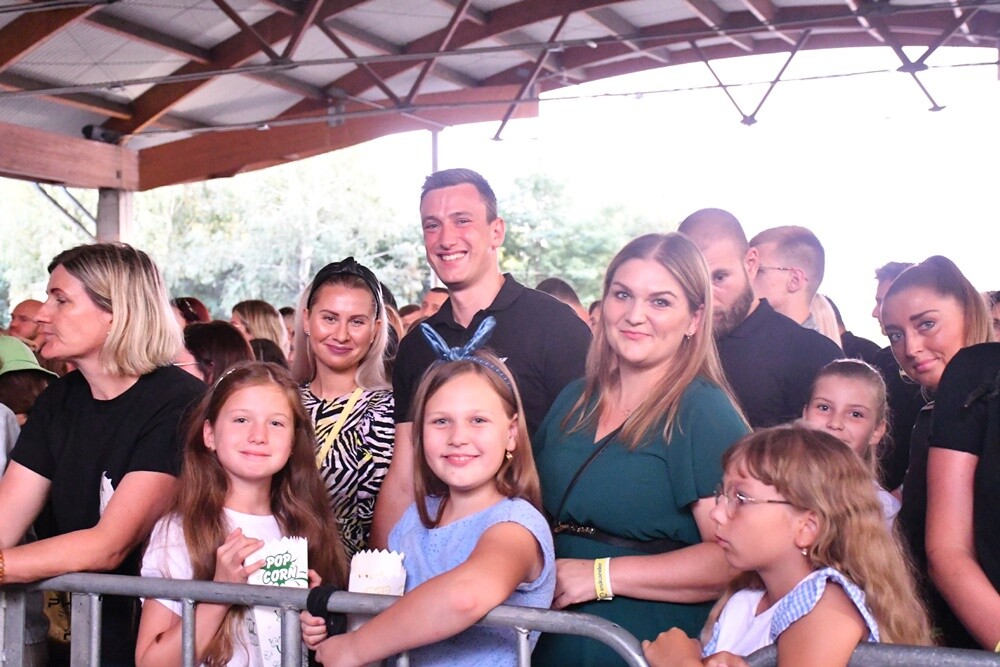 W ubiegłą sobotę Rudę Śląską odwiedziła niezwykle popularna artystka Sanah. Koncert cieszył się ogromną popularnością wśród rudzian. 

fot. Jacek Knapik