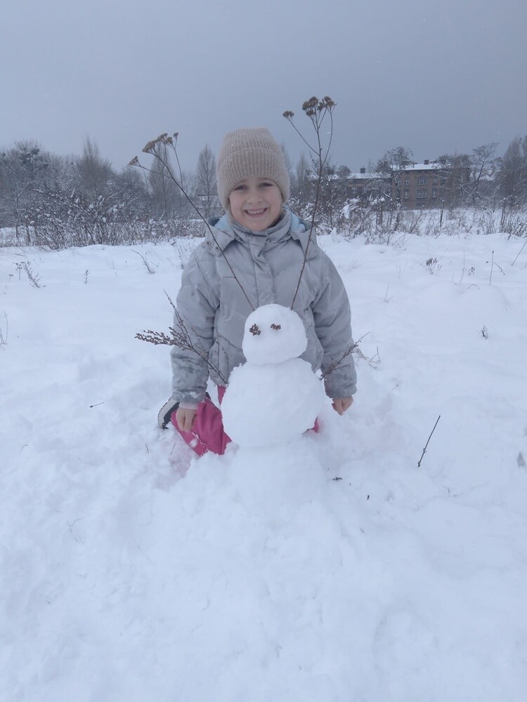 Śnieg zadomowił się u nas chyba na dobre. Skoro jest śnieg, muszą być też bałwanki!