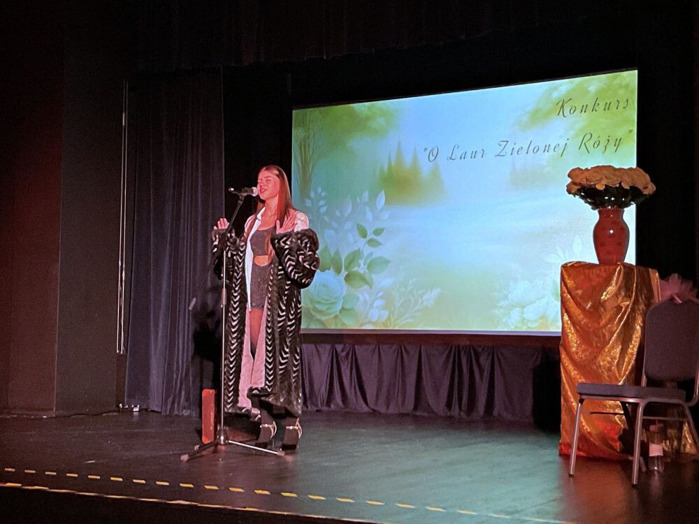 Za nami kolejna edycja konkursu recytatorskiego "O laur Zielonej Róży"/fot. Młodzieżowy Dom Kultury w Rudzie Śląskiej