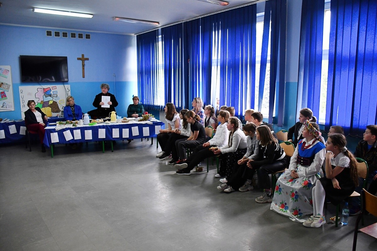 Konkurs śląskiej godni w SP nr 6. / fot. Jacek Knapik